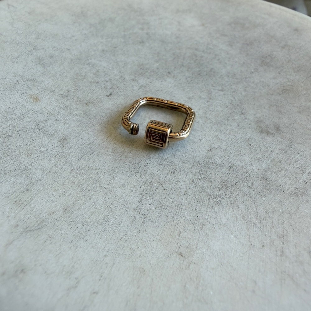 Marla Aaron baby meander in 14kt YG - Picture 3 of 4